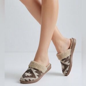 Jessica Simpson Ebriya Aztec Platform Slip On Mule Brown Beige Womens Size 9M